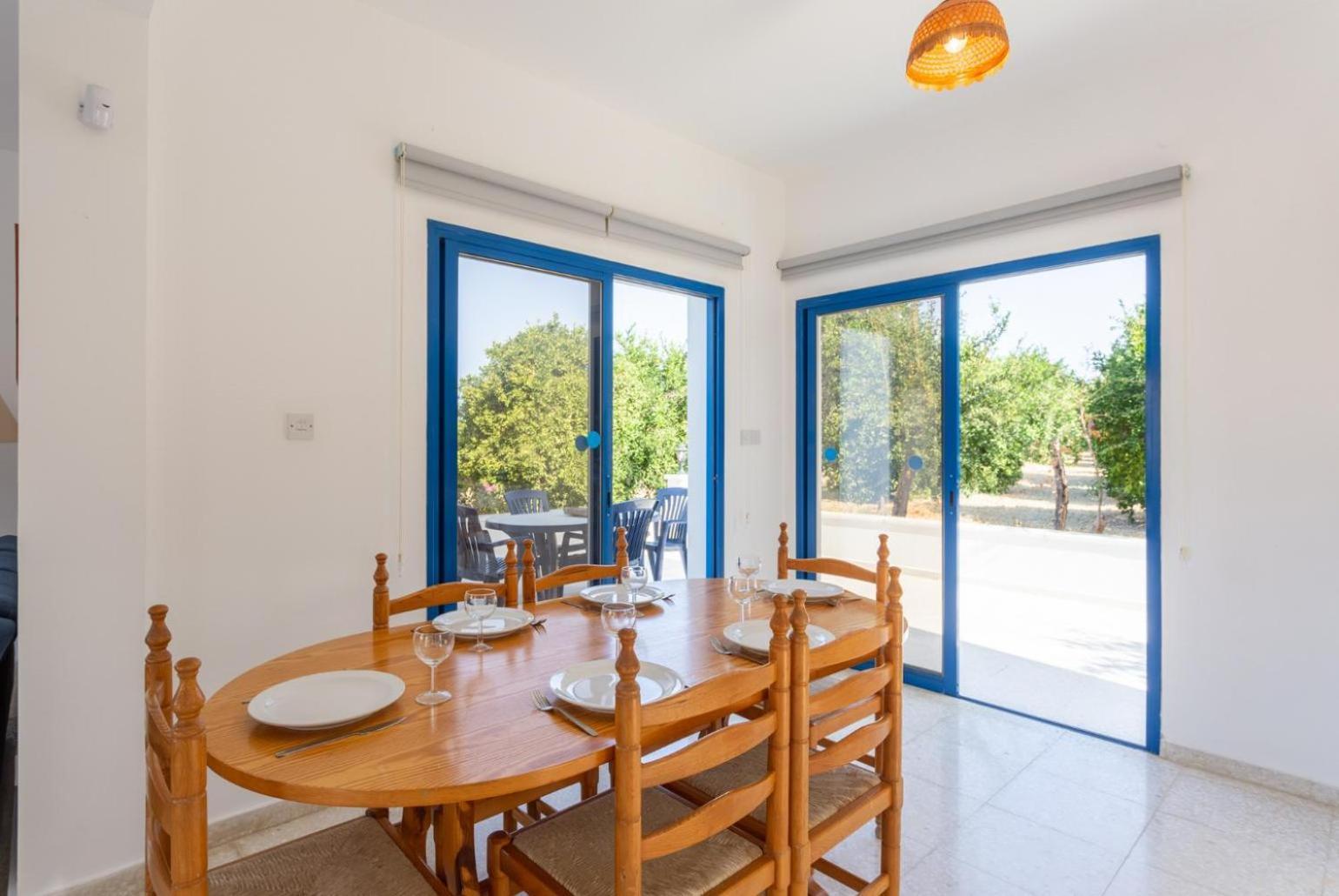 Villa Charoula Pente Pafos Exterior foto
